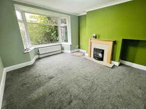 Lounge- click for photo gallery